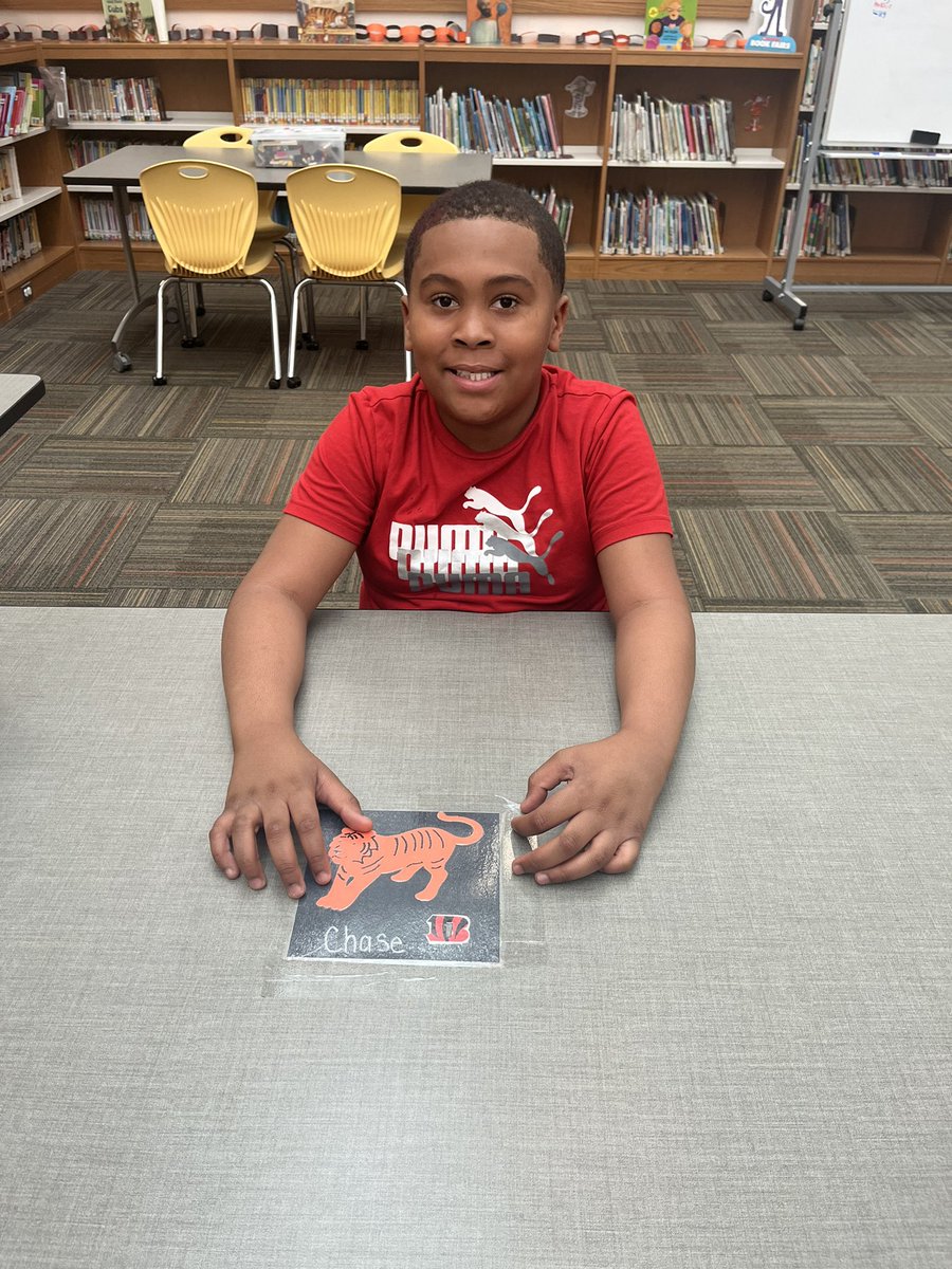 Lauren Eigher tweet media