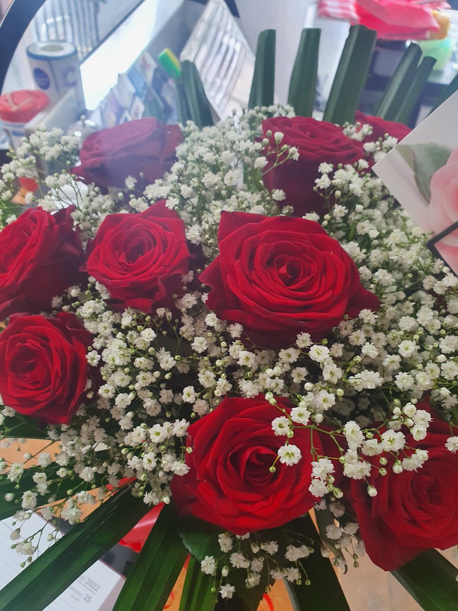 Castrumcoffee's tweet photo. https://t.co/obb4zzzUGz  valentines is just around the Corner
#ValentinesDay 
#shoplocal
#freshflowers
#gifts
#scottishborders https://t.co/ne8jo8PkZi