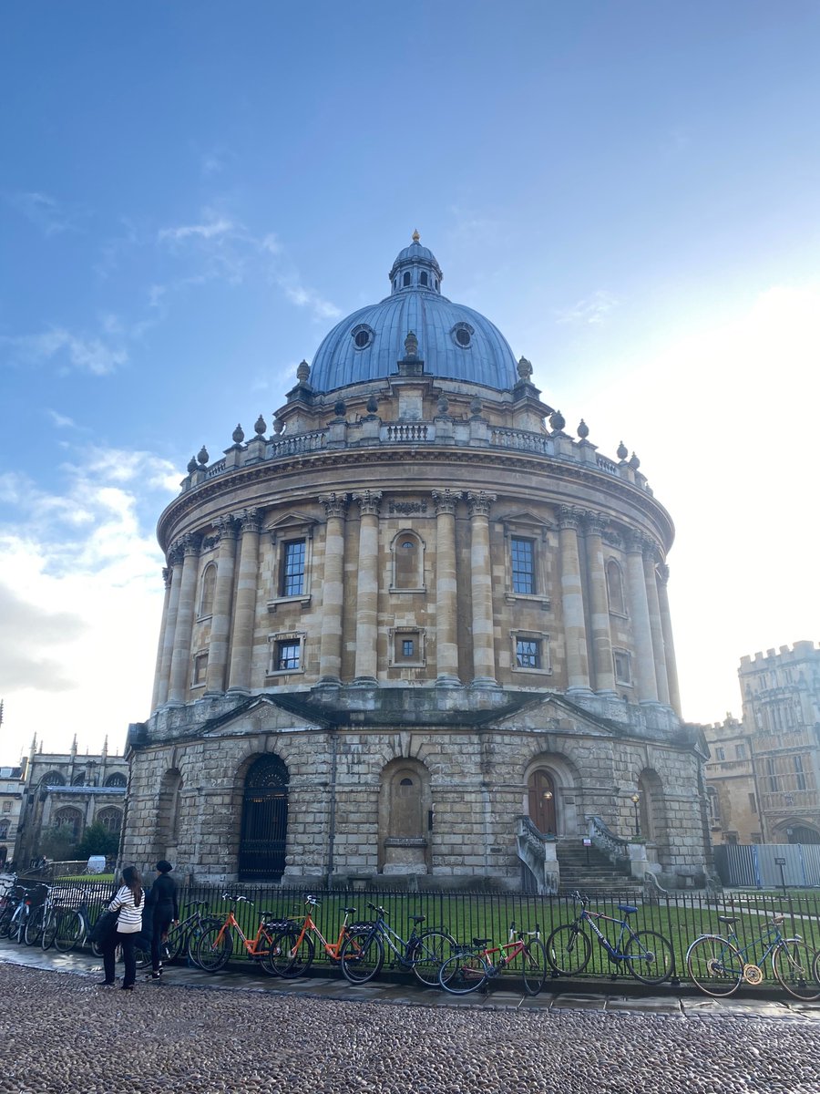 aalayna23's tweet photo. Had a wonderful time as a Brettschneider Fellow with @WildCRU_Ox @UniofOxford !! Excited for what comes next and grateful for the many wonderful conversations #BlackConservationist #ConservationSocialScience ๐๐ฌ๐ง๐ท https://t.co/9qus9EYBkh