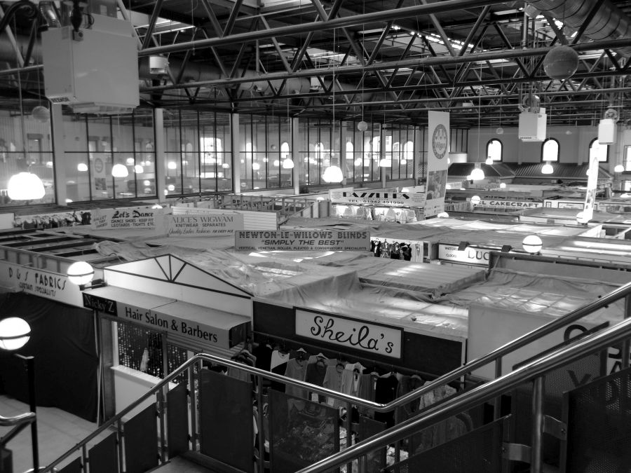 LachlanMain's tweet photo. WIGAN.
The soon to be gone Galleries and market.
#Wigan #TheGalleries #architecture #blackandwhitephotography #streetphotography https://t.co/igwhMkdpW8