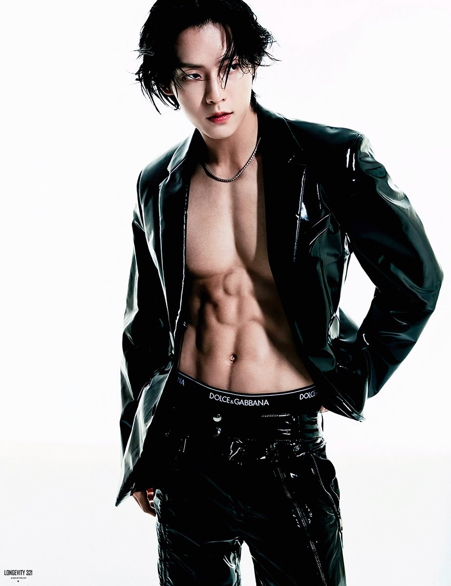 melody_thelanie's tweet image. no, don't touch me, I'm here to bring back long hair Huta 🧎🏻‍♀️