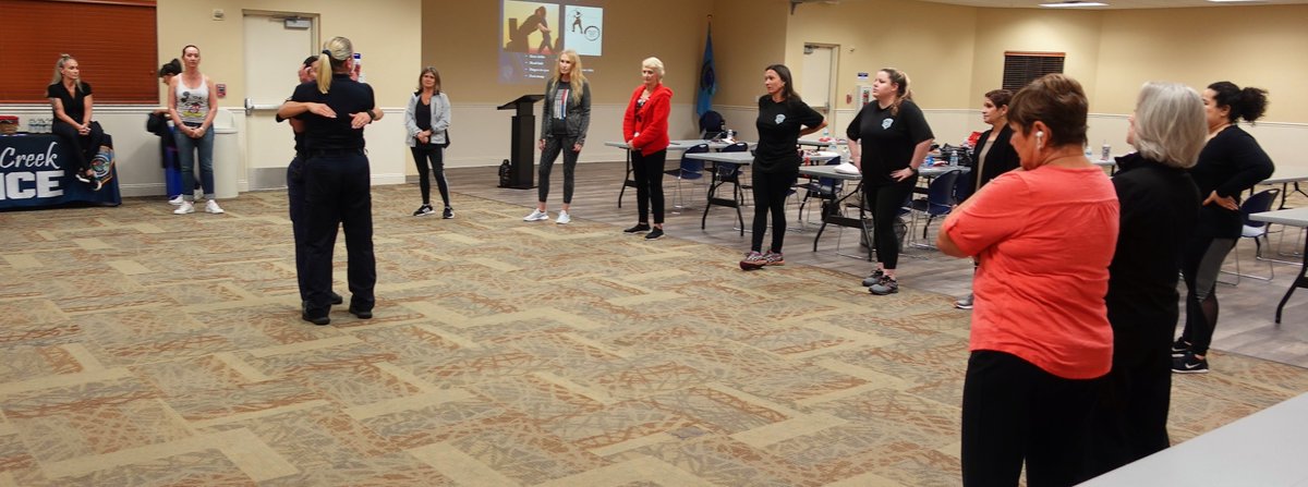 CoconutCreekPD's tweet photo. Nice work by the 15 latest #graduates from our #SAFECourse. We won't teach you how to be the next @RondaRousey, but you will #SituationalAwareness that'll keep you out of trouble, &amp; #SelfDefense moves just in case trouble ever finds you... #WorkingTogether #MakingaDifference https://t.co/ag2ylMtK68