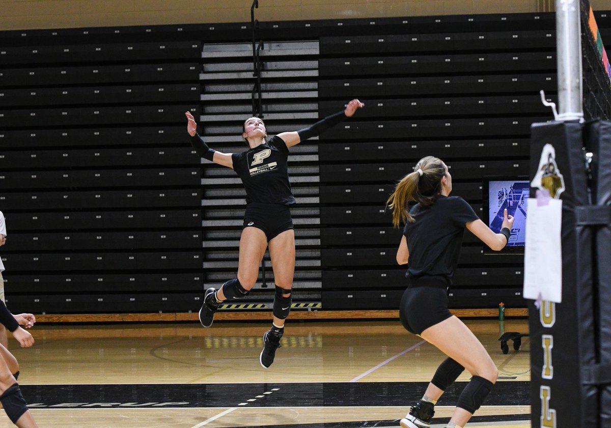 Feels good to be back in the gym. 💪