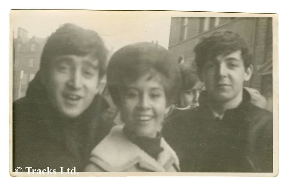 beatlemania's tweet photo. Newly discovered John, Paul and Helen Shapiro. From Daily Beatle blog. #TheBeatles https://t.co/PipOUuEAAw