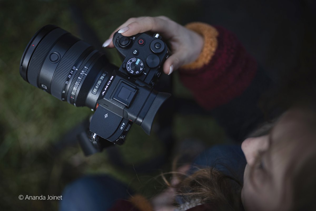 FotoproVLC's tweet photo. Sony ha presentado su nuevo objetivo FE 20-70mm F4 G:
✨Con una nitidez increíble
💥Enfoque automático, rápido y preciso por sus dos motores lineales XD
💧Ergonomía profesional, resistente al polvo y la humedad
👇🏼Consíguelo ya en Fotopro👇🏼
https://t.co/f5wCH3aBTa https://t.co/VwBhEM1nn8