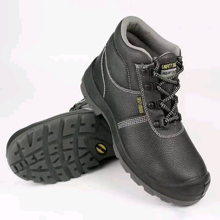 NgahuMwangi's tweet photo. Call or whatsapp 0727730354
Safety boots on offer
Kamene Goro
Mpesa
Juja
Martha Karua
PAYE
#NyakundiIsBack https://t.co/kWw4Y4wiqY