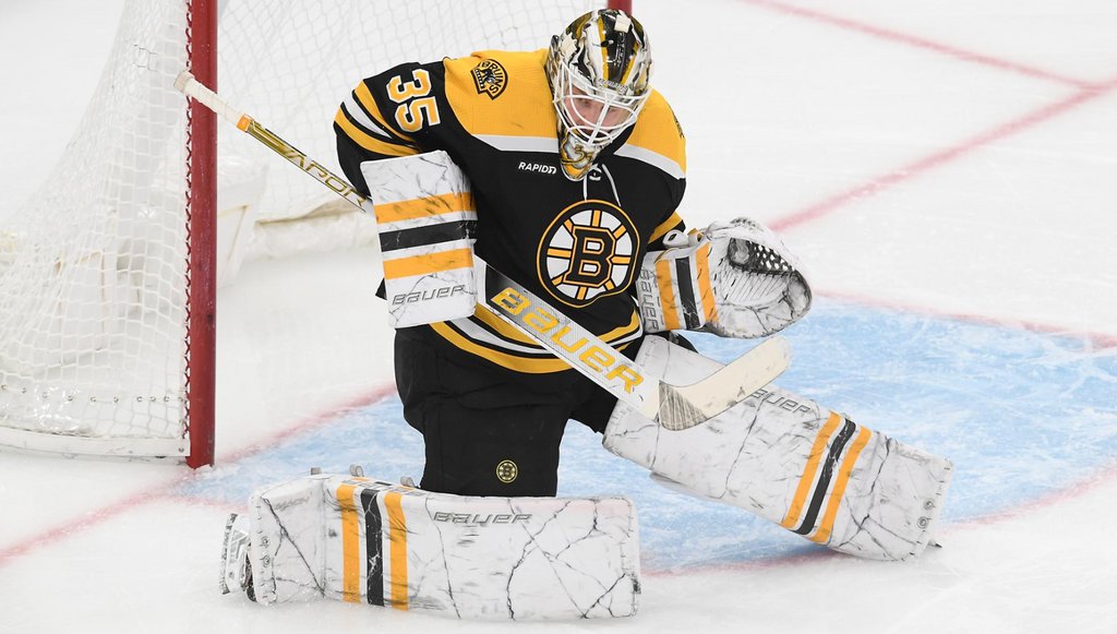 Sports_Retailer's tweet photo. Ullmark, the Boston Bruins goalie, holds a record of 24-2-1.....Goalie of the year is an understatement.

#nhl #nhlgoalie #goalieoftheyear #bostonbruines #bsoton #ullmark #hockeypuck #gameday #hockeysaves #stanleycup #Sports #sportsobsessed #sportsobsession https://t.co/2BBXjVjtzB