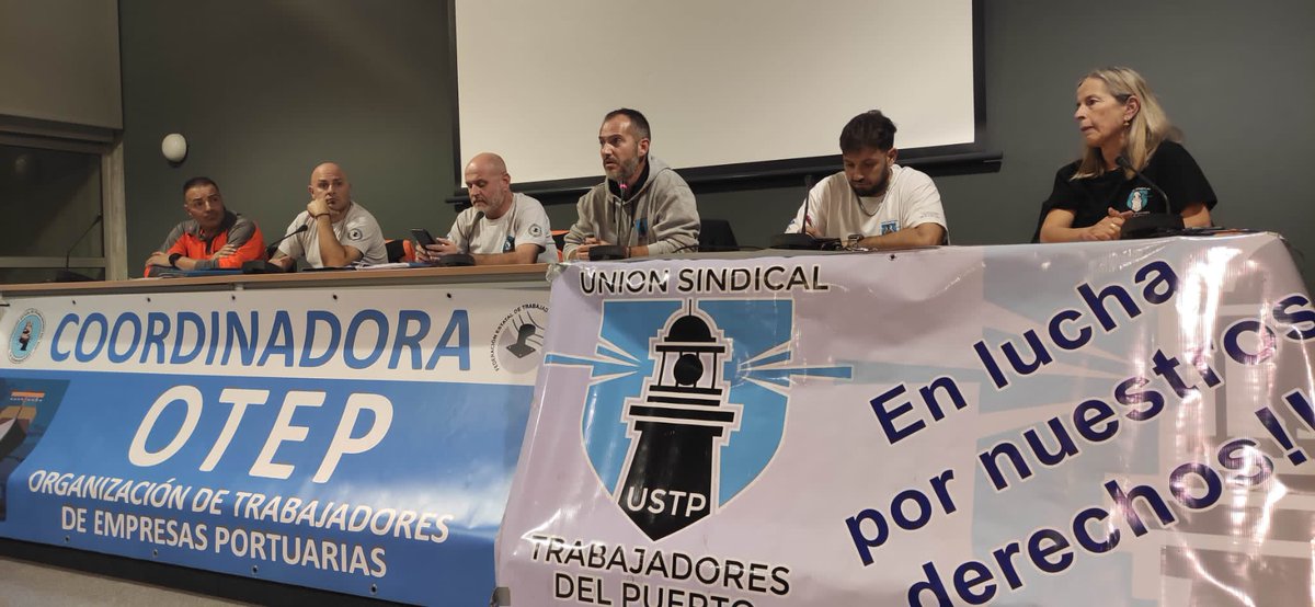 Un compañero que trabaja en el puerto de Barcelona, donde hay secciones sindicales fuertes y arraigadas en los trabajadores, me contaba el otro día que si a algún trabajador se le ocurre seguir trabajando una vez terminada la jornada laboral se le "echa la bronca".

Sigo abajo 👇