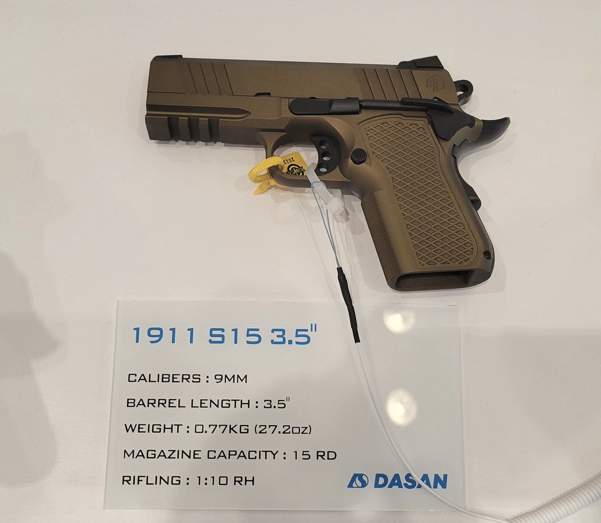 AmmunitionDepot's tweet photo. Alpha Foxtrot has some really neat pistols on display! I think this is a company to keep an eye on. #AlphaFoxtrot #shotshow2023 #ShotShow https://t.co/hmEZLRR6YT