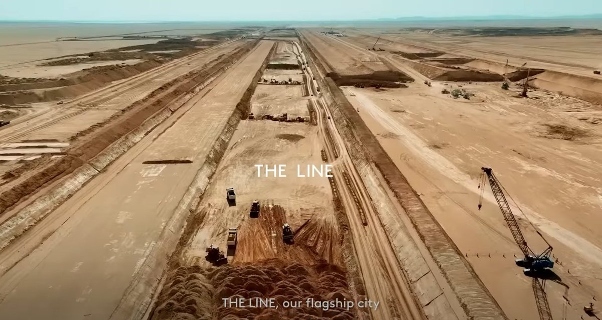 ArchiAdvisor's tweet image. RT @Fred_Mills: It&apos;s happening. Saudi Arabia is ACTUALLY building its 170-kilometre, 500-metre tall, mirrored linear city called The Line. This new shot of construction progress appears in the latest promotional video - bit.ly/3krpTvI #construc…