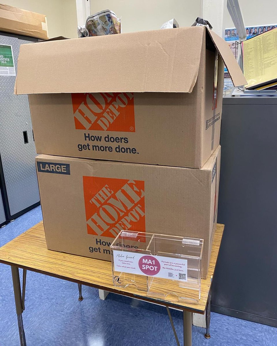 maimovement's tweet photo. Kaua’i County is on its way to being the 1st county &amp; @HIDOE808 complex to make period products widely available in all schools! 

Providing period products to be compliant w/ the law is one thing, but ensuring access is convenient &amp; barrier-free is MAJOR. #EndPeriodPoverty https://t.co/BUdfSQFzJk