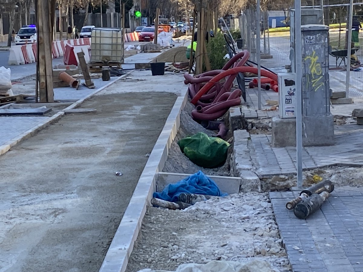 🌳Mesa del Arbol de Carabanchel tweet media