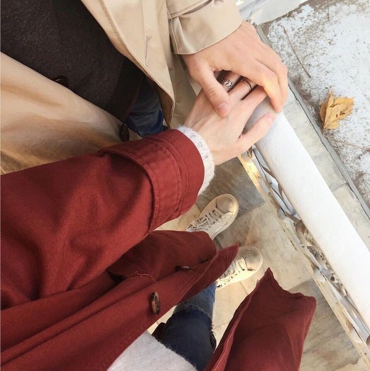 nevabiri1's tweet photo. • sen benim yüreğime astığım tek fotoğrafsın. https://t.co/rlAHiSVEis