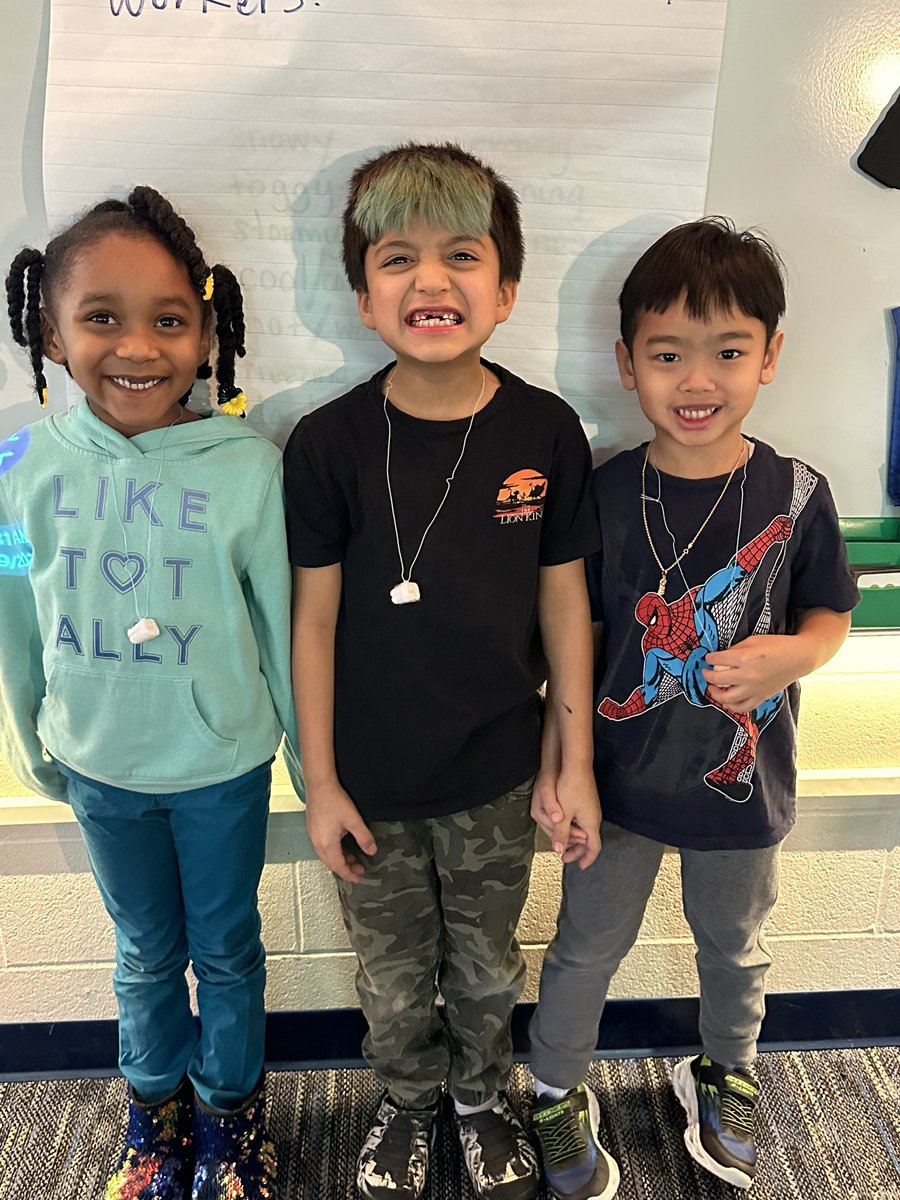 3 teeth out before noon! That’s got to be a record 😅