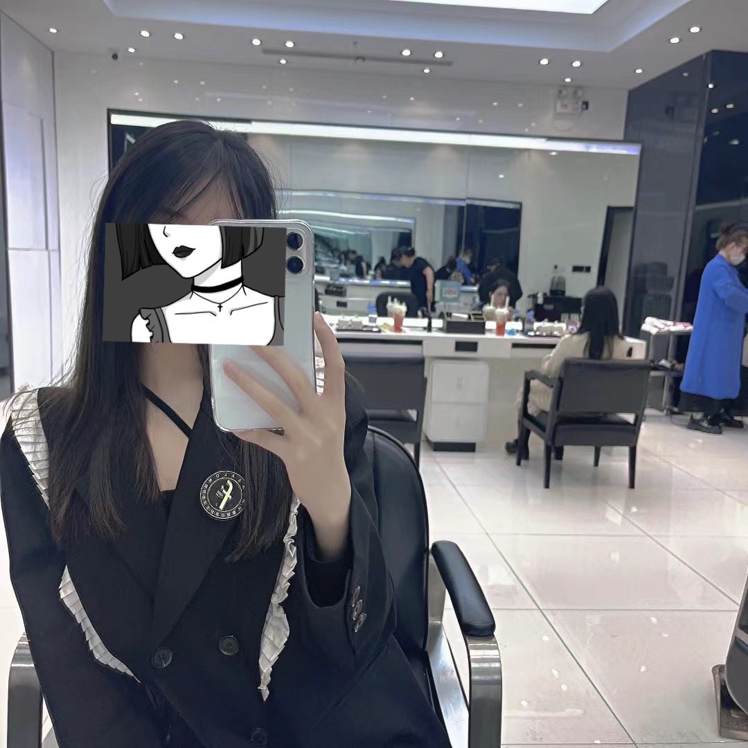 Siwema00's tweet photo. 托尼老师说：你要是剪个短发更好看......！
哼，老娘不信！！！

#山西 #太原 #晋城 #长治 #大同 #临汾 https://t.co/gjlWJh20gc