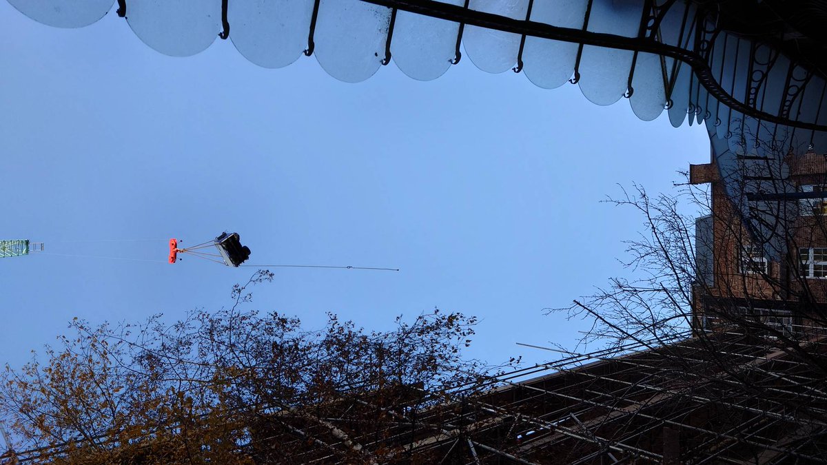 ApexSoil's tweet photo. We've recently been working with @tamlatrees in Central London again

To get from one tree to the next we needed the help of the crane team to hoist our Geo Injector

Always a nervous moment https://t.co/3ICpbEbH9b