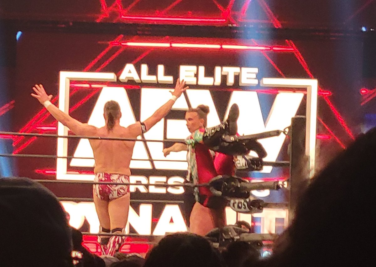 Ubie138's tweet photo. Had an absolute blast at @AEW last night, amazing show. #AEWDynamite    #RingOfHonor #RIPJayBriscoe thank you @TonyKhan I appreciate you. https://t.co/oFoiv70H5G