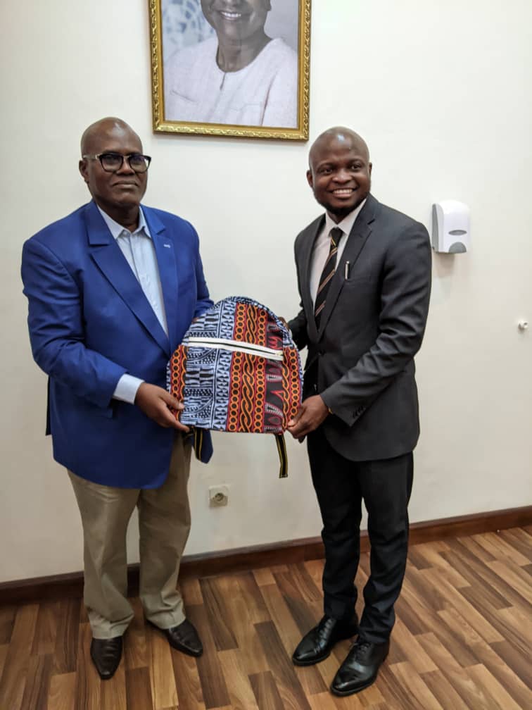 achaleke1's tweet photo. It was a pleasure to lead a working session between @loyocameroon &amp; @UNFPACameroon's Resident Coordinator @DrJustinKoffi on improving the participation of youth CSOs in implementing  @UNFPA's mandate in Cameroon. Trusting young people as equal partners is critical @UN_Cameroon https://t.co/Ob3pBh0JlV
