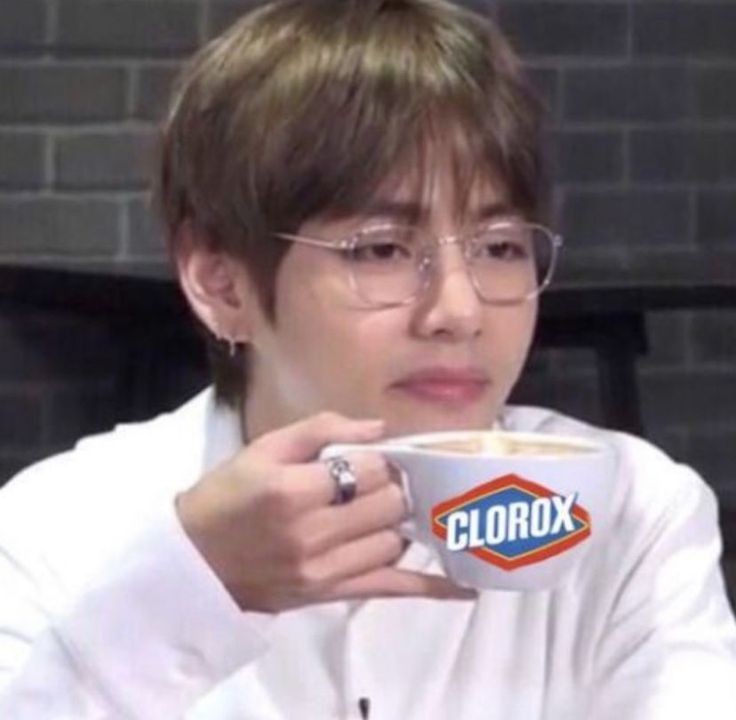 dancingdionysus's tweet photo. oh no la mia lista con x au writers https://t.co/HIXUPqsmLk