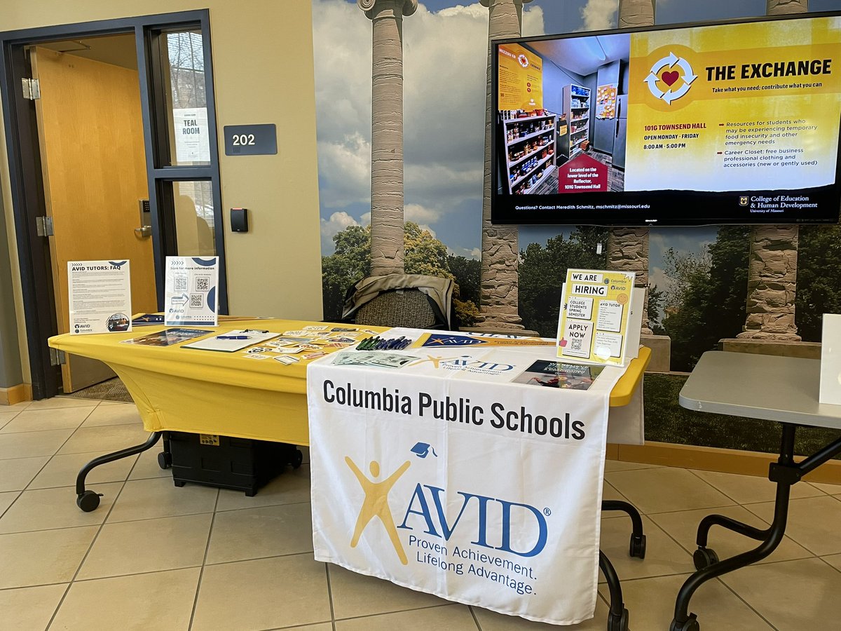Come check out our AVID Tutor table at today’s Involvement Fair in Townsend Hall <a href="/MizzouEducation/">Mizzou Education & Human Development</a> Learn more about job opportunities in our middle and high school AVID classrooms @CPSAVID