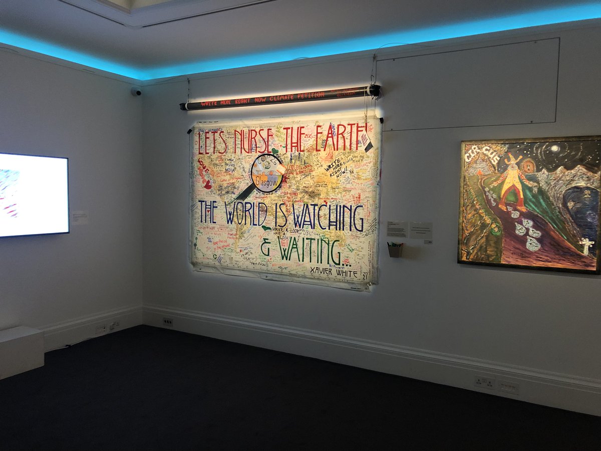 Bethlem_Gallery's tweet photo. Yesterday we went to visit 'Humanity: The Outside In National Exhibition' at @sothebys and see the work and a performance by #BethlemArtist @XavierWhite9.
You can see the exhibition and Xavier's work at Sotheby's until 27 January!
@outsidein_uk #XavierWhite #PerformanceArt https://t.co/PP1g7MfK1A