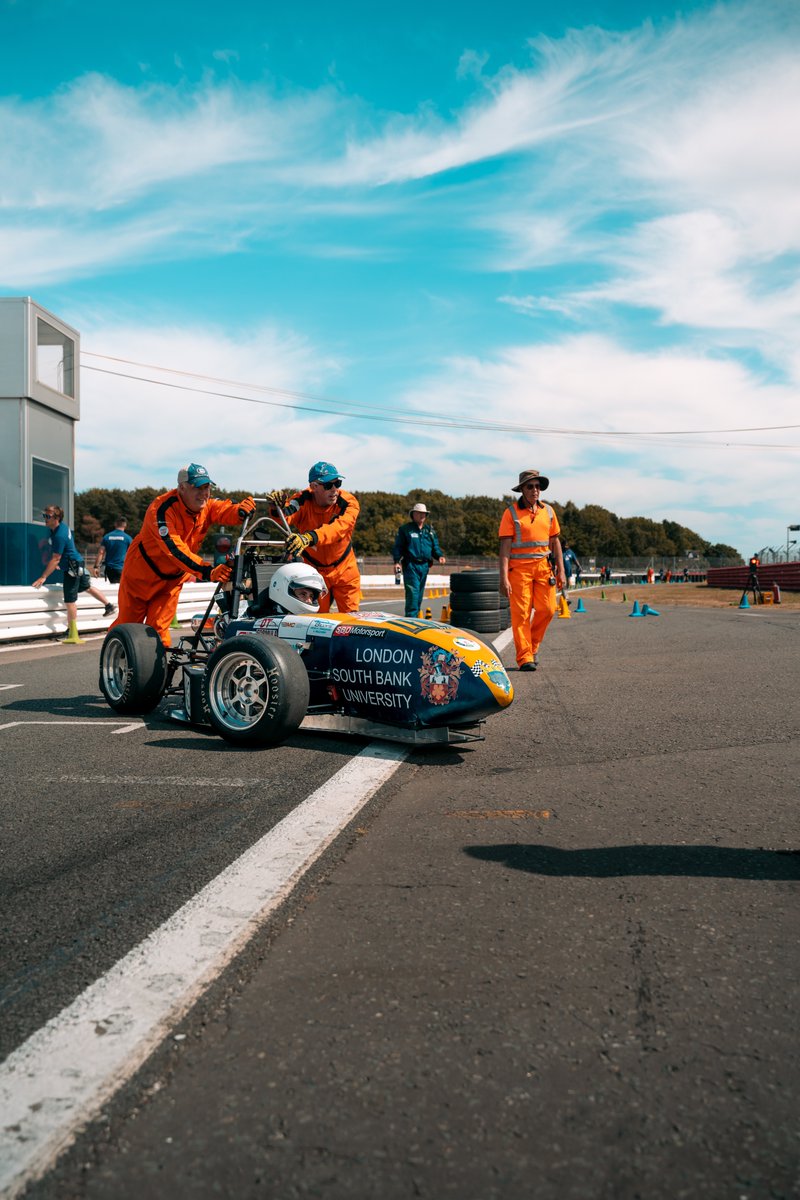 southbankracing's tweet photo. Here's some wallpapers from last year to split up your feed.
#sbr #teamsbr #southbankracing #formulastudent #formulastudent22 #lsbu #racing #cars #f1 #Motorsport https://t.co/UC5hNjwqMf