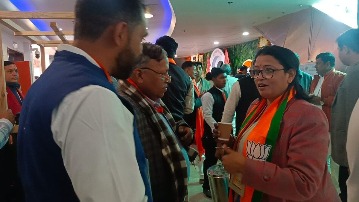BharatMantram's tweet photo. Smt. @rekhavermabjp  Ji visited NaMo App Kiosk at BJP NEC in New Delhi.

Sharing a glimpse!

#HamaraAppNaMoApp #NaMoAppAtBJPNEC https://t.co/ss4zAeyd9I