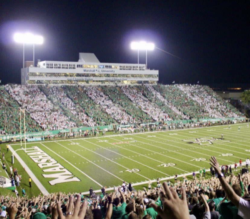 Blessed to receive an offer from the University of Marshall🖤💚 <a href="/CoachAJA3/">Andrew Anderson</a> <a href="/street_ralph/">Ralph Street</a>   <a href="/USFFootball/">USF Football</a> <a href="/UCF_Football/">UCF Football</a> <a href="/FSUFootball/">FSU Football</a> <a href="/FIUFootball/">FIU Football</a> <a href="/GatorsFB/">Florida Gators Football</a> <a href="/CanesFootball/">Miami Hurricanes Football</a>