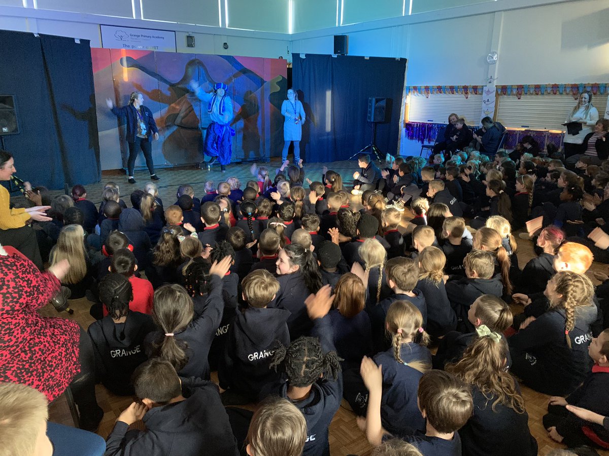 Our children loved <a href="/MandMTheatrical/">M&M Theatrical Prod</a> production of Aladdin this morning!