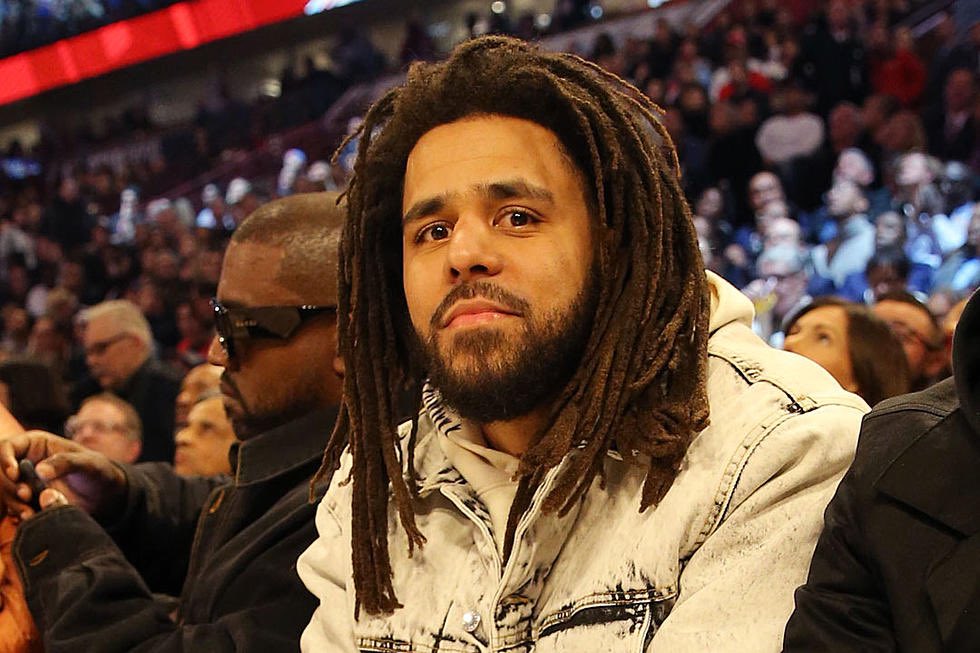 J. Cole dropped a new song on Youtube titled "procrastination (broke)" the song was produced by someone who made a “J. Cole type beat on Youtube!” He also let the producer release the song on his own channel to help him grow a bigger audience! 👌🏾🐐
