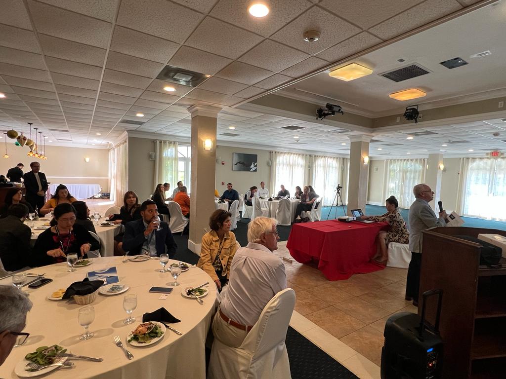 ALTA_aero's tweet photo. #TBT to our participation in the first luncheon of 2023 organized by the Greater Miami Aviation Association, where our Head of Fuel, User Charges, and Environment, Jaime Escobar-Corradine, presented an overview of the state of the aviation industry.
#ALTA #GMAA #WaymanAviation https://t.co/CxhmR9VOg2