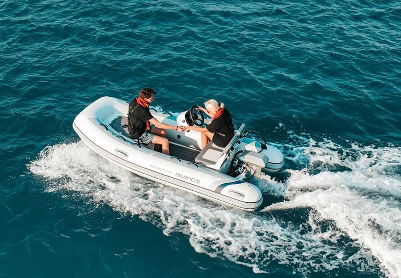 marinebizworld's tweet image. ePropulsion powers Highfield Boats' new electric tender, to be unveiled at boot Dusseldorf 2023 - @ePropulsionLtd @highfieldboats @nonstopboot #boot2023 #bootduesseldorf marinebusinessworld.com/news/257787/eP…