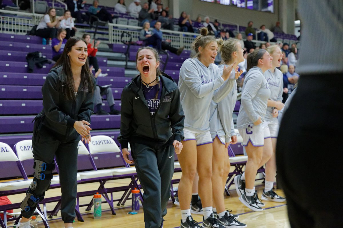 CapitalWBB's tweet photo. Last night was fun…. 👀
#capfam ⚛️ https://t.co/aYCOk5FMH1