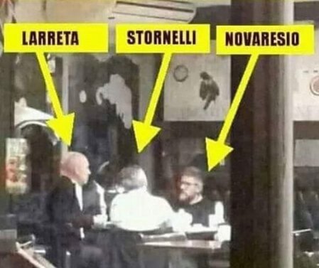 Danielm39604066's tweet photo. @mariuvidal @SoherElSukaria @FerIglesias @cristianritondo @GustavoSantosOk @herlombardi @Sofiabrambilla @alefinocchiaro @Adriana_Ruarte #LaPeorOposicionDelMundo #VidalEsMacri #MacriEsMafia ✌️🇦🇷👊💯 https://t.co/9TPkrUGeAl