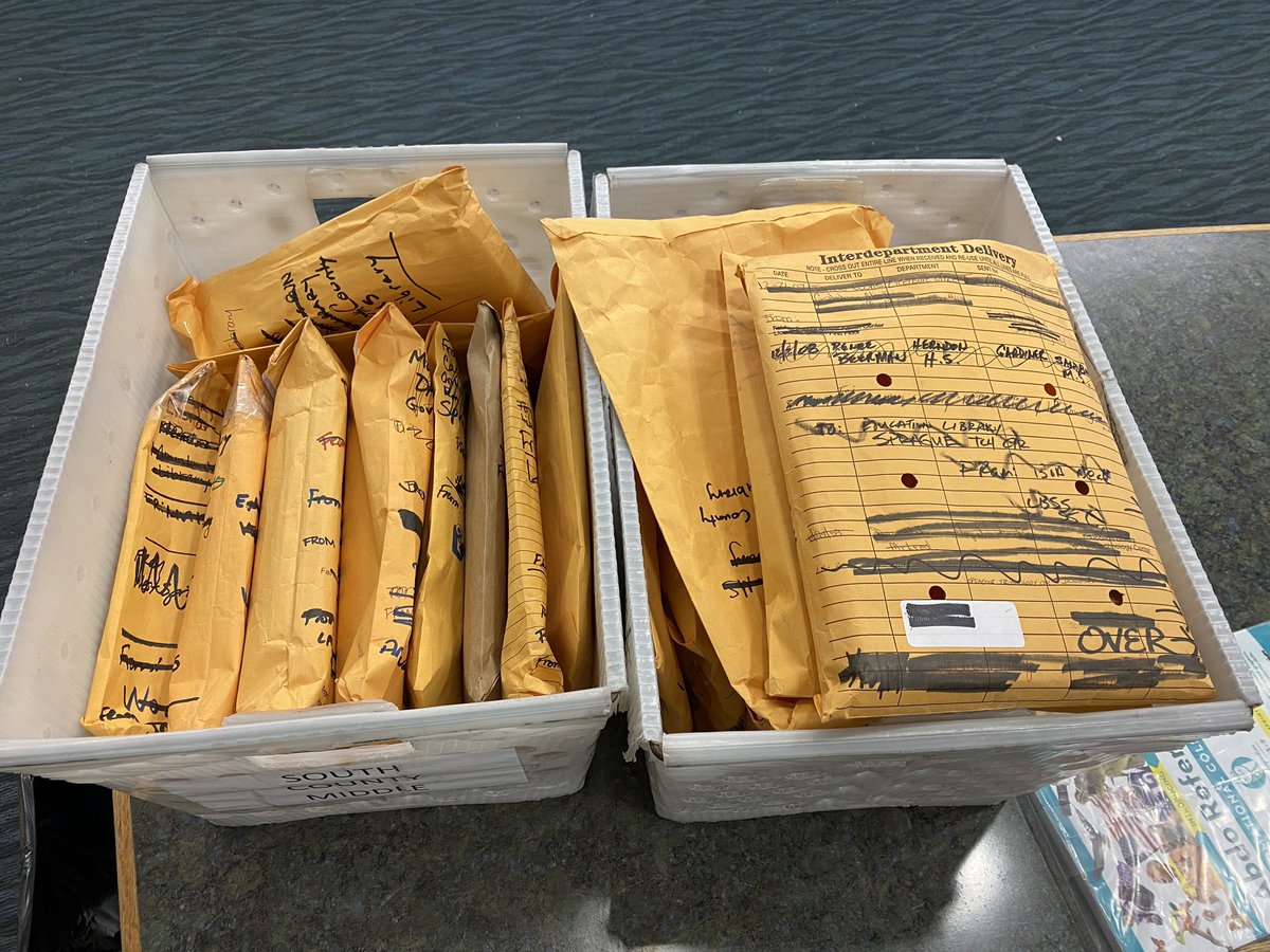 South County Middle School Library tweet media