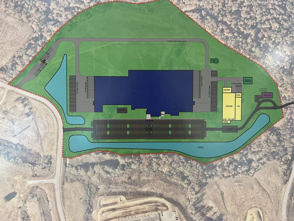 HanahMayWTVC's tweet photo. Over 800 jobs coming to Bradley County as the president of SK Food Group announces they are building a manufacturing plant! https://t.co/L0sK5OG0Ps