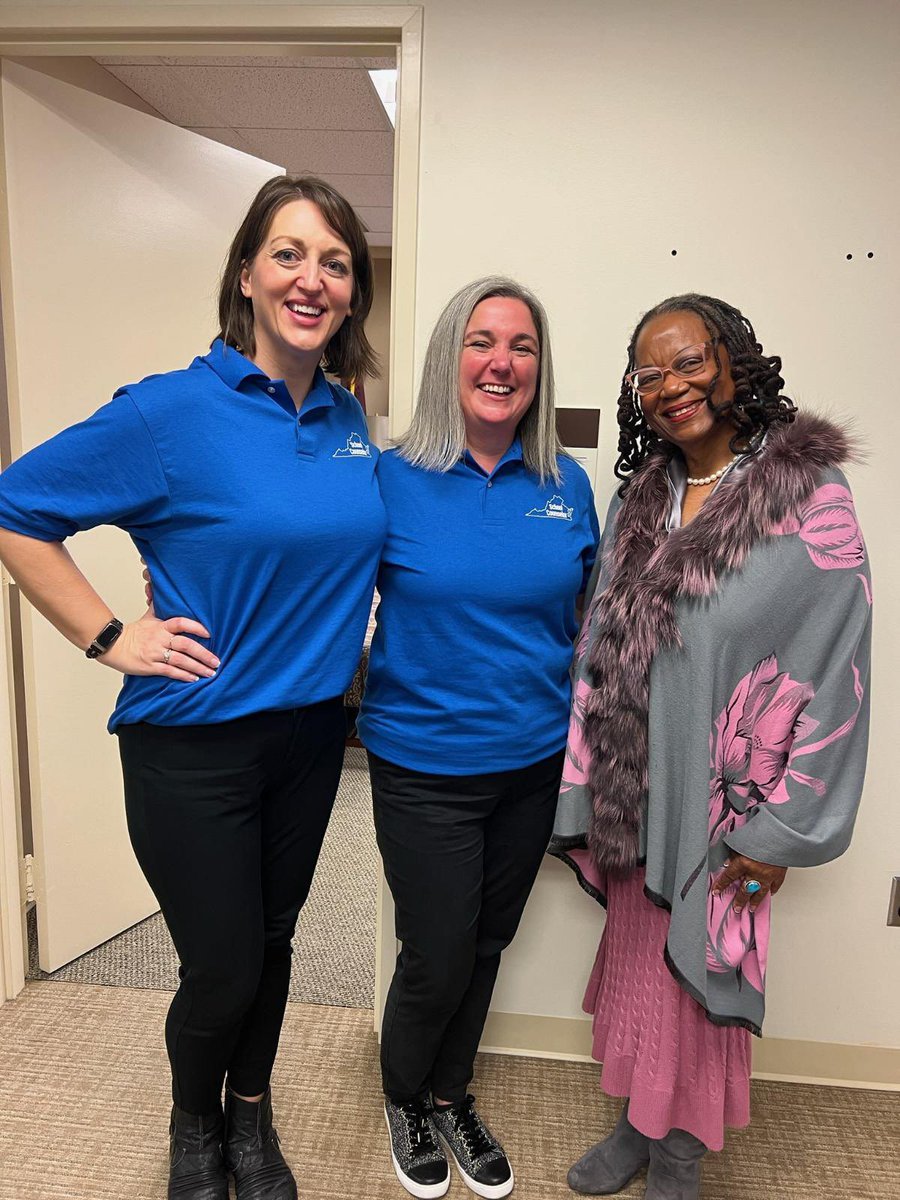 VSCA's tweet photo. VA School Counselors met w/ State Legislators & Staff for Legislative Day! We advocated for proposed legislation that develops statewide guidelines for Comprehensive School Counseling programs & guidelines for appropriate use of time. #vscainaction #vaisforschoolcounselors https://t.co/FDI3MqxqE6