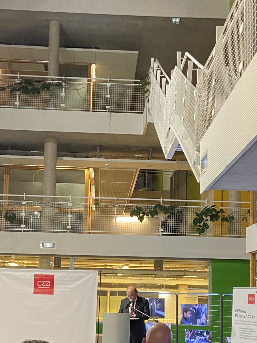 2017PAM's tweet image. Vœux du CEA Paris-Saclay   !