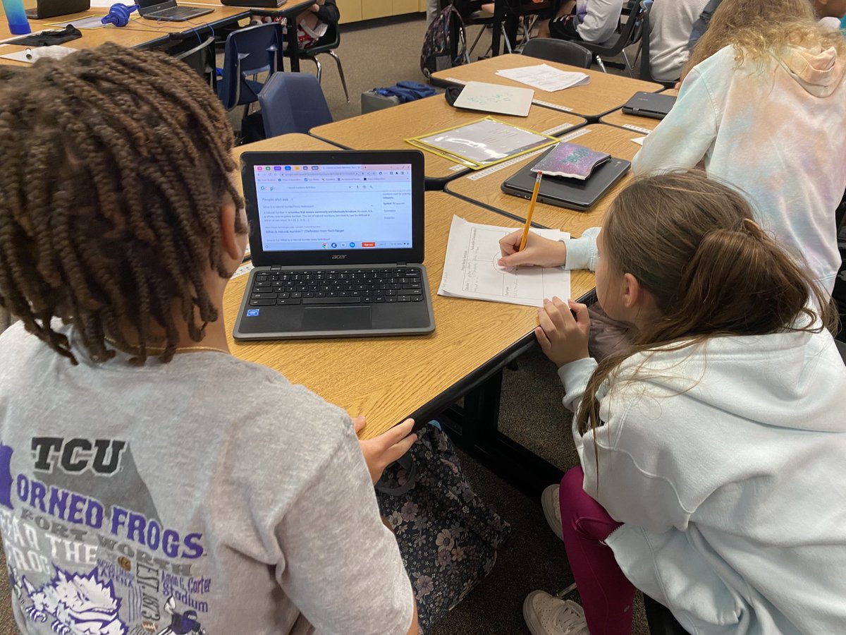 thePost678's tweet photo. Frayer model in math class.  Ss are previewing vocabulary terms for the next unit. ⁦@HuntMiddle⁩ ⁦@LindseyBowenDLC⁩ #WICOR https://t.co/rqA3obV4xG