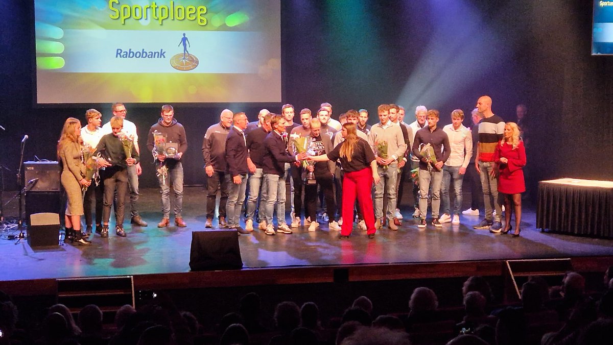 BGL feliciteert alle genomineerden en in het bijzonder de winnaars van de sportverkiezingen van Steenwijkerland 2022. Wij wensen alle sporters een sportief 2023! 

#BGL #Steenwijkerland #sportverkiezingen