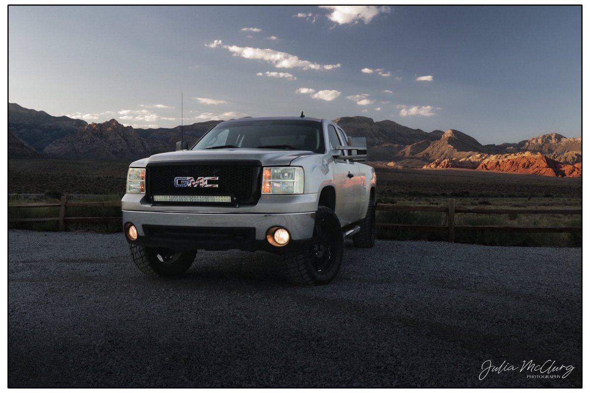 JuliaM987's tweet photo. I have to post some photos of Silver Bullet! 💕
YouTube: Julia M. McClurg
#canonphotography #canon80d #photography #nevada #landscapephotography #photooftheday #travel #carphotography #2008gmcsierra #gmc #trucksofinstagram #btr #trucknation #trucknorris #speedengineering https://t.co/wYuKqewIvw