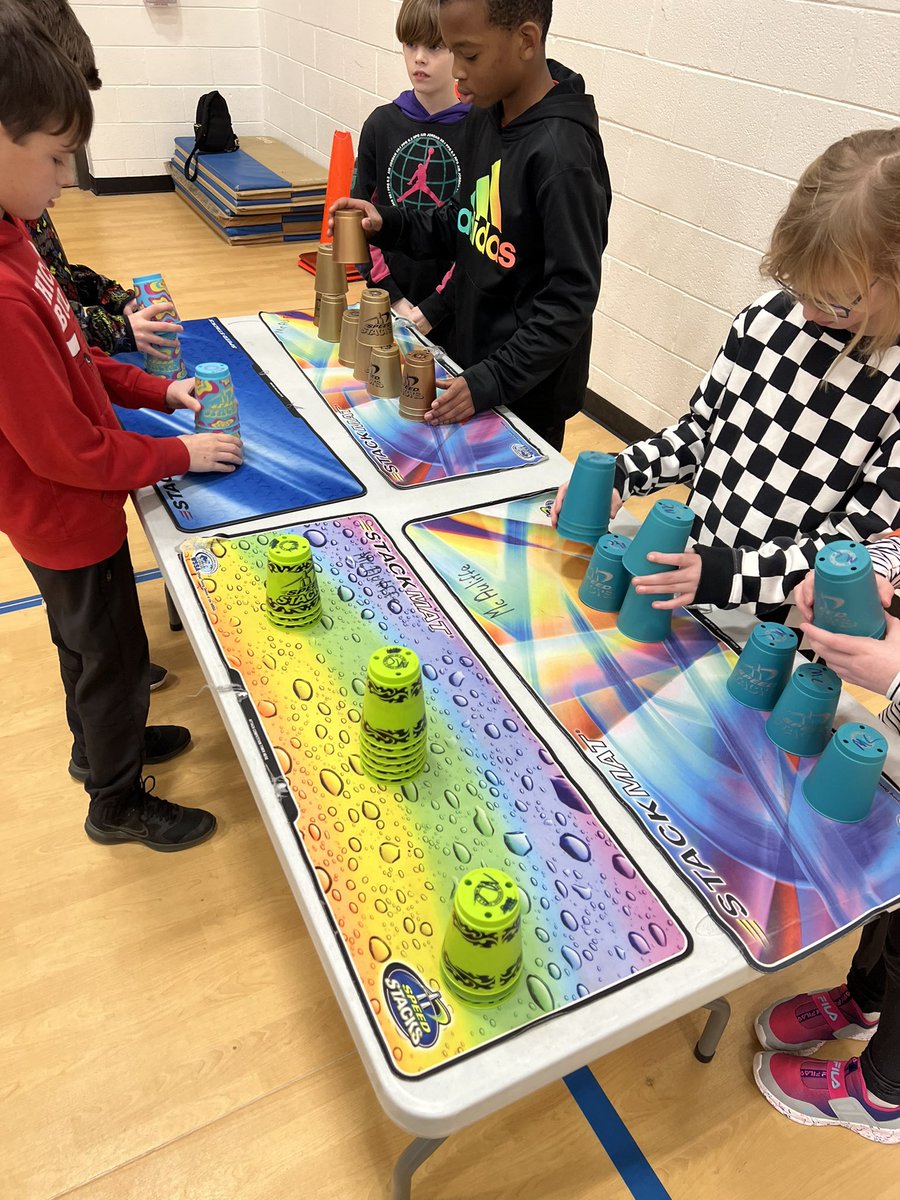 ChallengersMcA's tweet photo. Students of all ages, abilities and personalities love sport stacking because it is fun and challenging. Here are our fourth graders sport stacking in PE! #KirbyONE40 #McAuliffeProud https://t.co/crB1mtF8pb