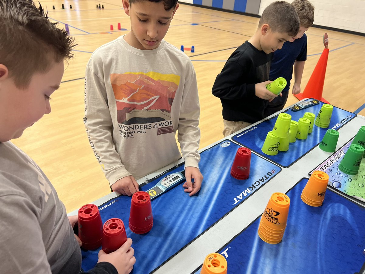 Students of all ages, abilities and personalities love sport stacking because it is fun and challenging. Here are our fourth graders sport stacking in PE! #KirbyONE40 #McAuliffeProud
