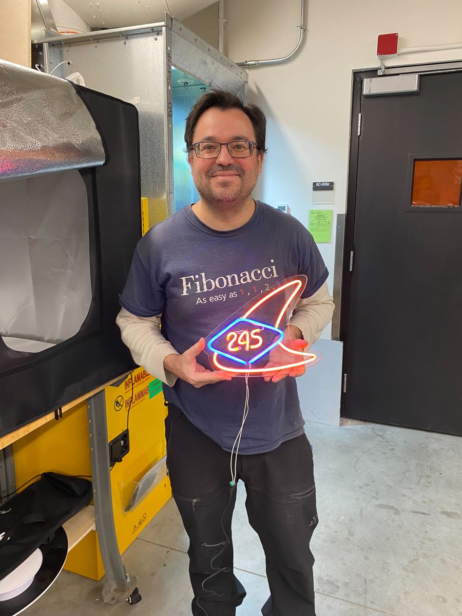 projectmanus's tweet photo. More #mitiap action from Metropolis Makerspace (6C-006b) and Project Manus student instructor Cat Arase's 12"x12" LED Light Sign course. This project introduced students to multiple tools, such as Adobe Illustrator, CAM, the CNC router, and basic soldering. #MITMaking #aroundmit https://t.co/tBiDdHE69h