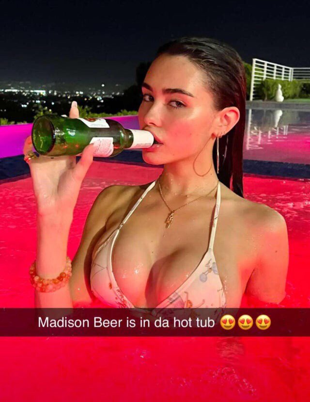 Wanna drink some Beer? 💦

(I’m the Beer)