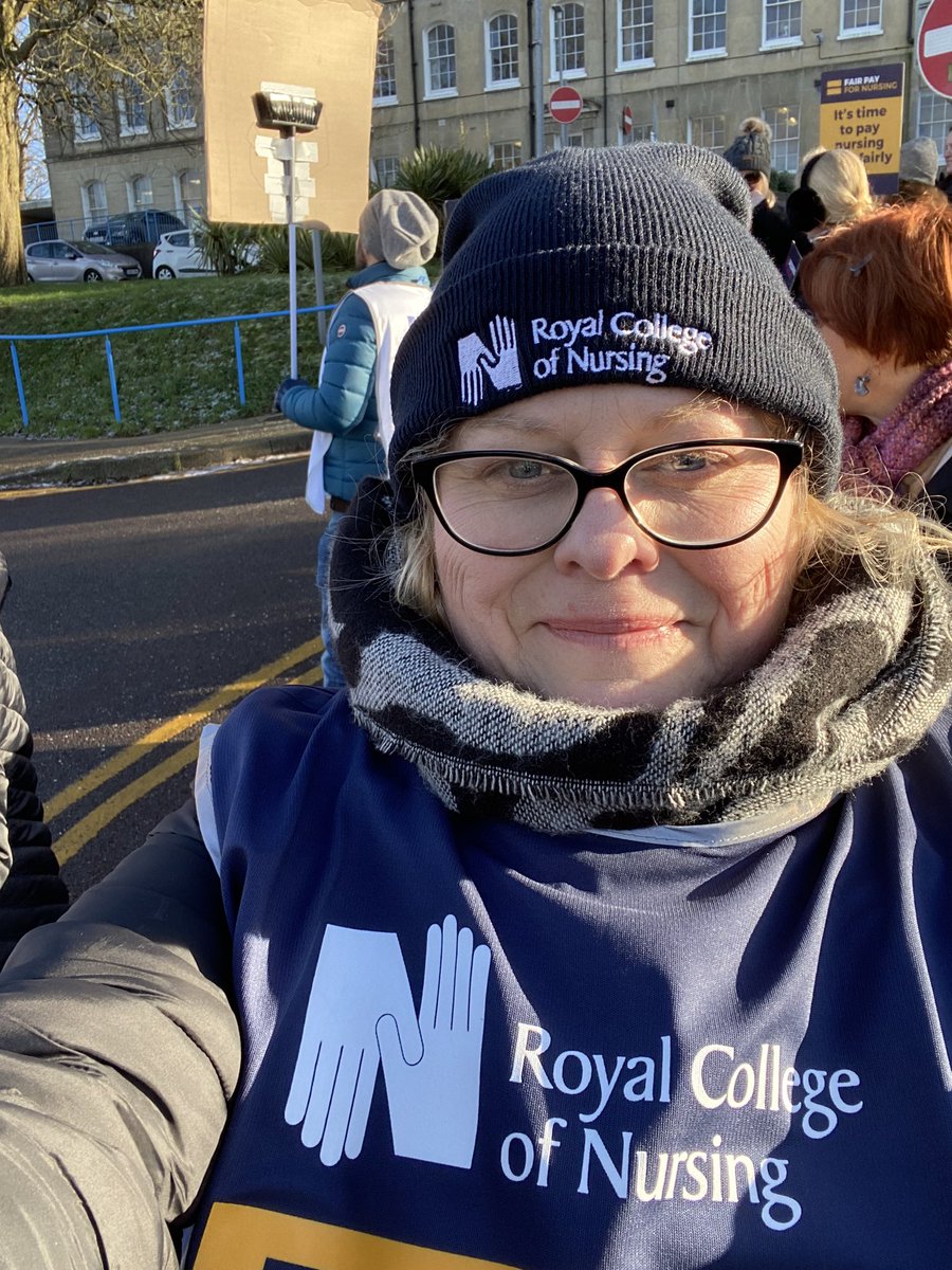 Hannah King tweet media