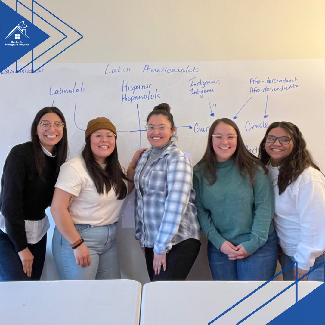 CIPIllinois_'s tweet photo. A CIP retreat is never complete without a team picture 🫶🏽

#cip #centerforimmigrantprogress #immigrantprogress #teamretreat #immigration https://t.co/DeyHHyEPvN