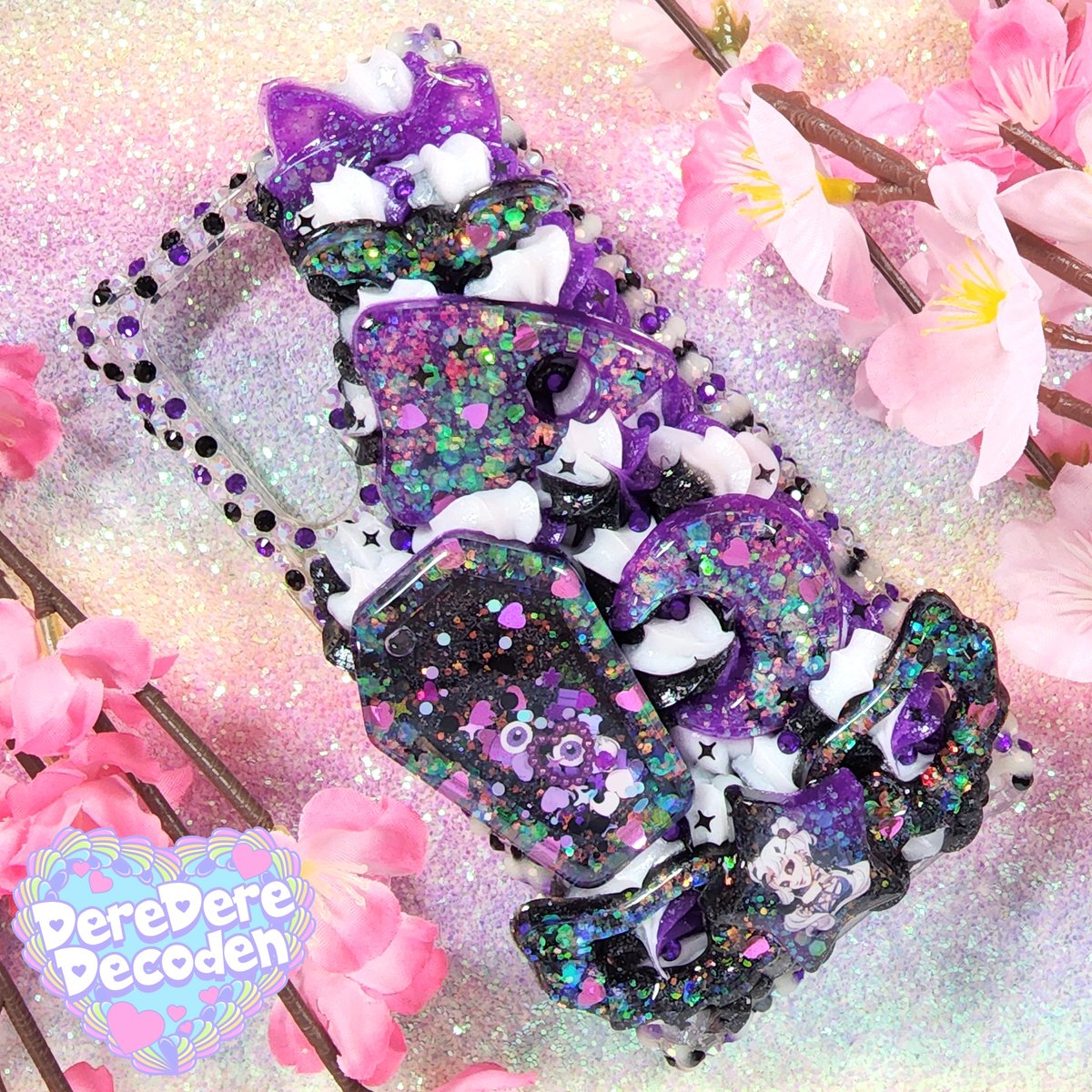 derederedecoden's tweet photo. 🎀💟Custom Spooky Kawaii case for a customer (✿´༥`✿)💕 
Shop ❥ https://t.co/7HwwE3JM8b
Link in bio💟🎀
#decoden #decodencase #kawaii #かわいい #customdecoden #customphonecase #decodendaily #kawaiiaesthetic #glitterphonecase #cutephonecase #kawaiicute #spookyaesthetic https://t.co/Kaqni3Q9MO
