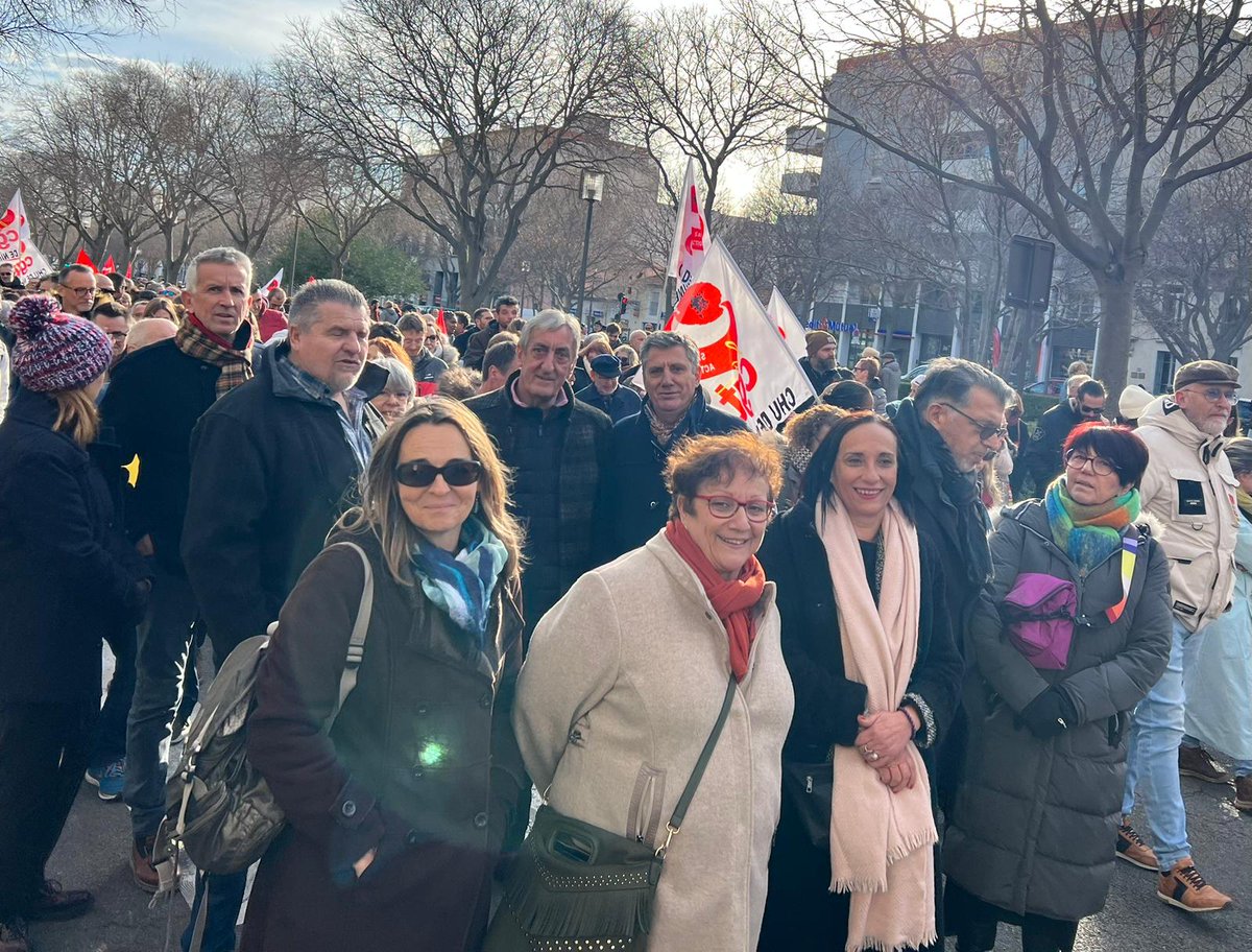 senateursPS's tweet image. À Nîmes, notre collègue @DBouad présent à la manifestation aux côtes des Travailleuses et travailleurs 🌹✊
#greve19janvier #ReformeDesRetraites #TousEnsemble