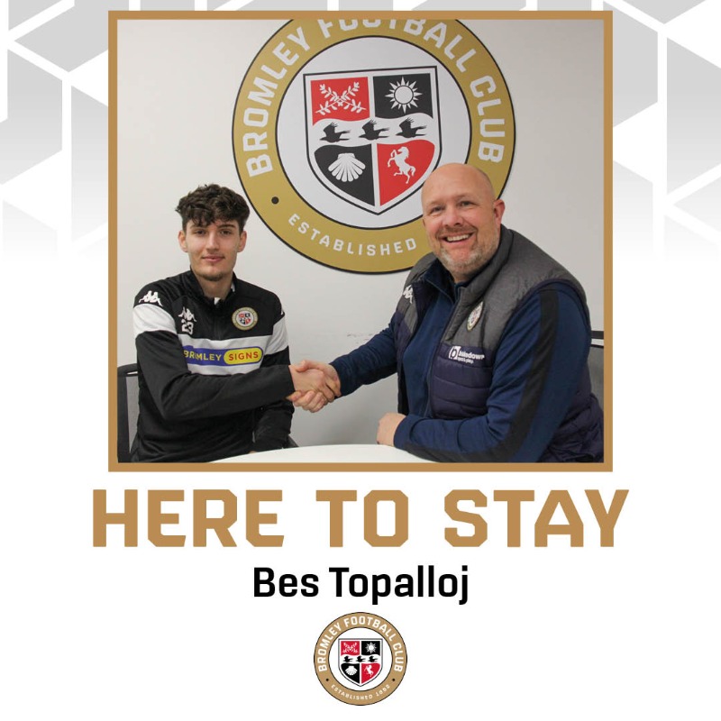 bromleyfc's tweet photo. 𝐇𝐞𝐫𝐞 𝐭𝐨 𝐬𝐭𝐚𝐲! ✍️

We are delighted to confirm that Bes Topalloj has signed a permanent deal with the club 🤝

#WeAreBromley